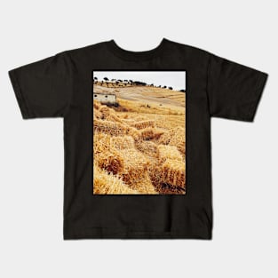 Straw Bales in Beautiful Countryside Kids T-Shirt